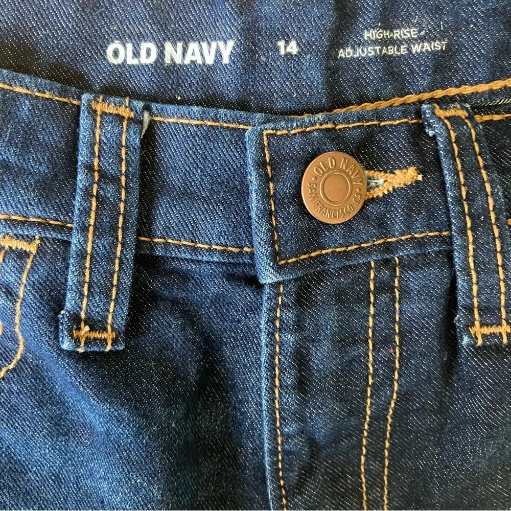 Old Navy Dark Wash Cut Off Jean Shorts Size 14 Raw Hem High Rise Denim Shorts